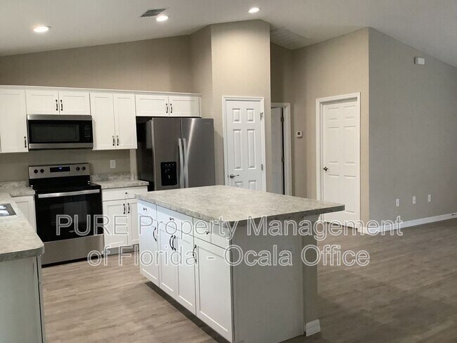 Building Photo - 4838 SW 166th Ln