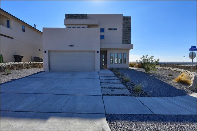 Foto del edificio - Coming Soon!