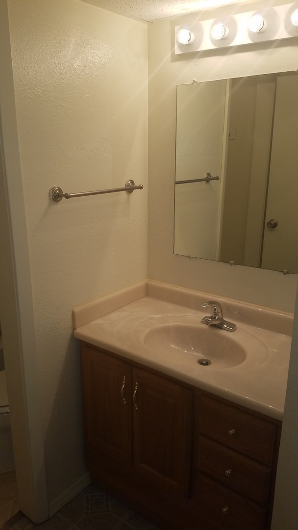 Building Photo - 2700 Plumas St