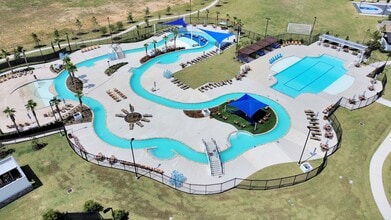 Building Photo - 10315 Malta Trce Dr