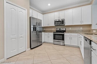 Building Photo - 4264 Lemongrass Dr