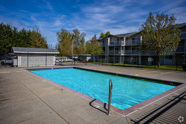 Building Photo - Glenbrooke