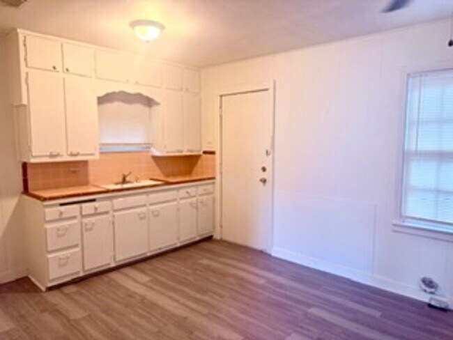 Foto del edificio - 3117 N 26th St