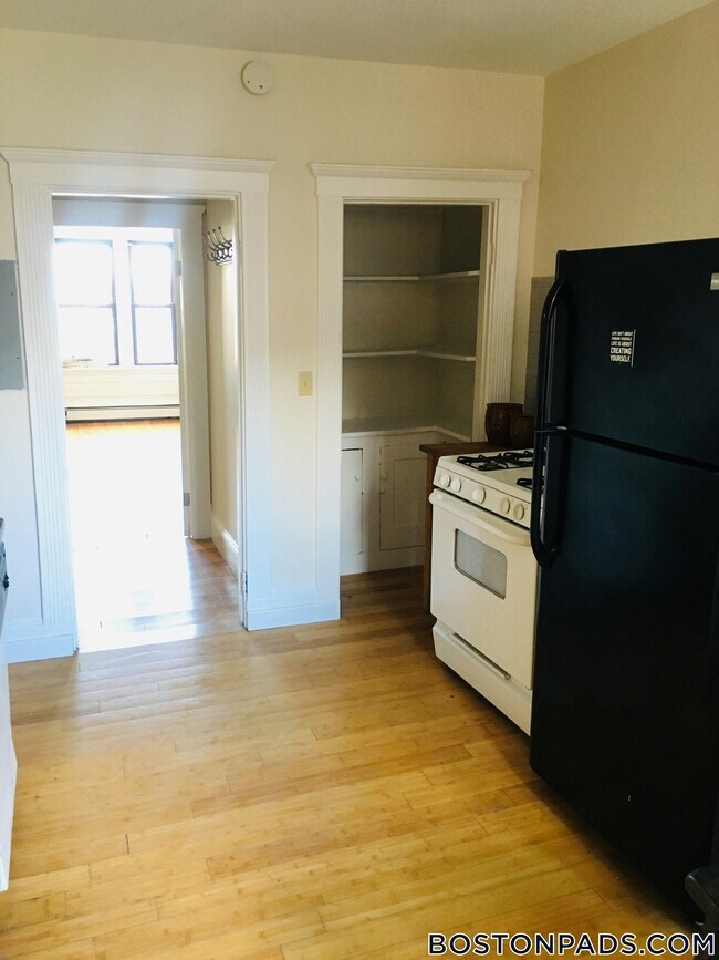 Foto del edificio - 1680 Commonwealth Ave