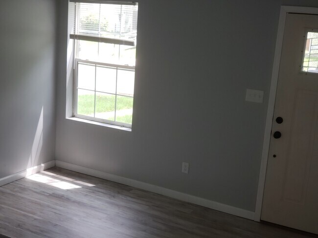 Foto del edificio - 1620 East Whittier Street