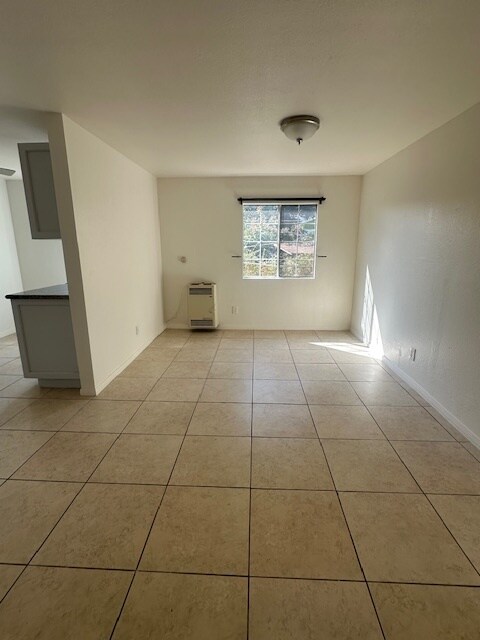 Foto del edificio - 3333 Pepper Ave