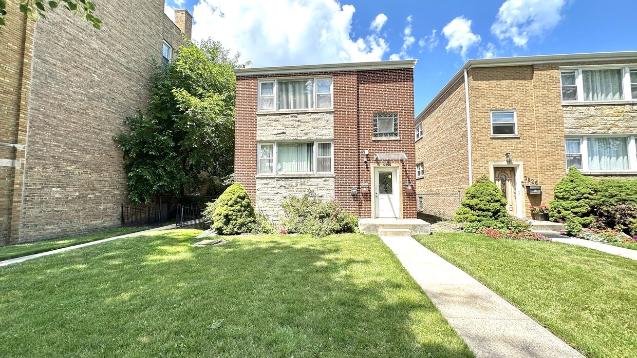 Foto principal - 3830 Jerome St