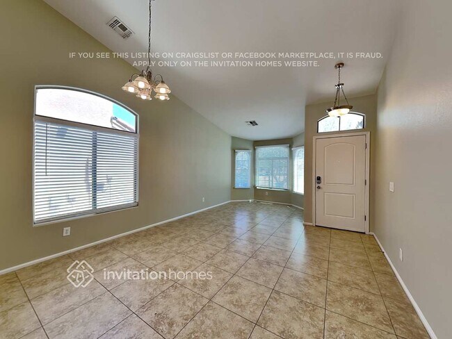 Building Photo - 12320 W Denton Ave