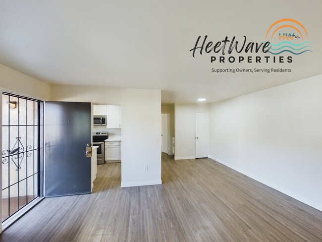 Building Photo - Lincoln Washington Apartments