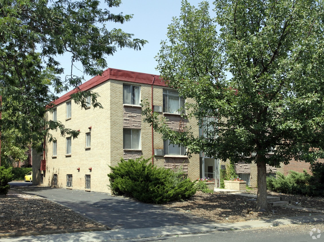 1333 Moline St, Aurora, CO 80010 Apartments in Aurora, CO