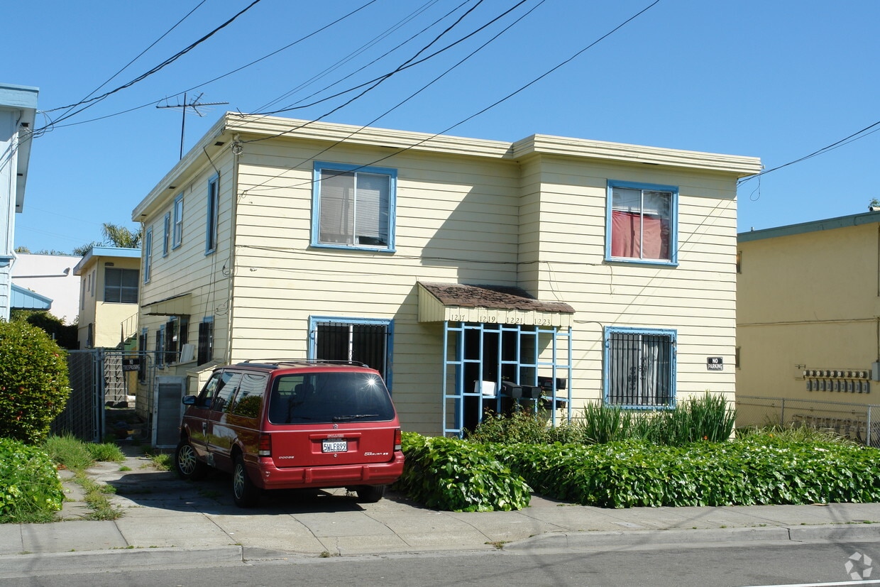 Building Photo - 1223 Ashby Ave