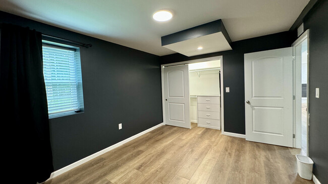 Building Photo - 4313 Katie Kim Ln Apt B