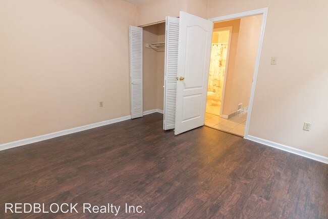 Foto del edificio - 4831 Longshore Ave
