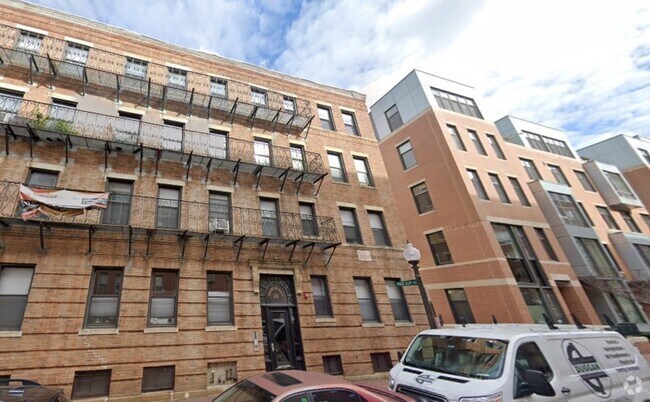 Building Photo - 34 East Newton St