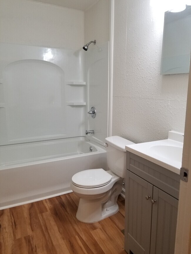 Foto del edificio - 419 Ann St