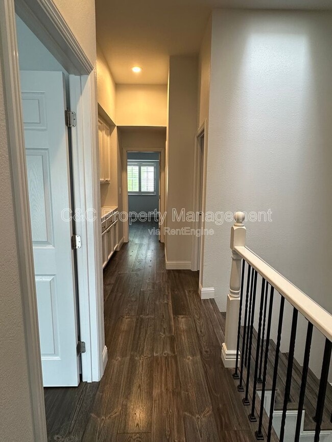 Foto del edificio - 180 Pelican Loop