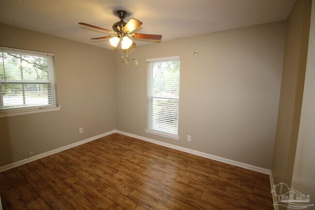 Building Photo - 5200 Springdale Dr