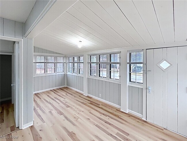 Foto del edificio - 38599 Plains Ct