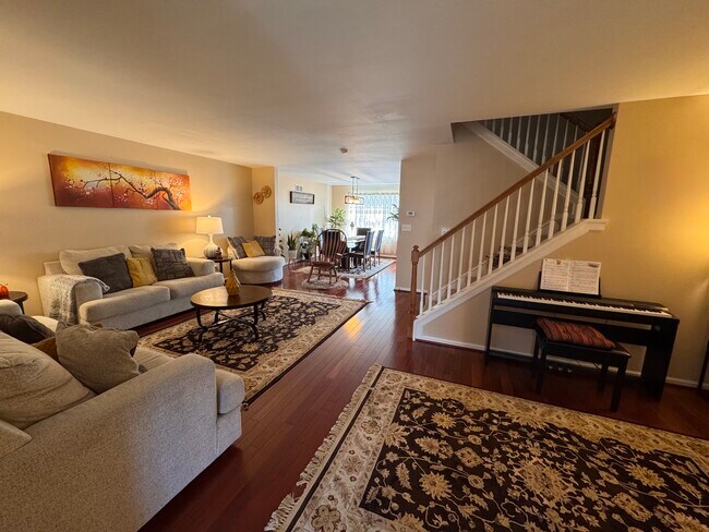 Foto del edificio - 1390 Mohr Cir