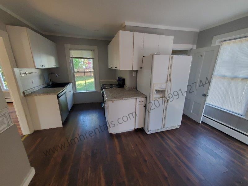 Kitchen - 12 Patten Ct