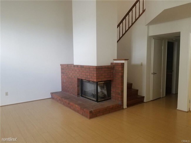 Building Photo - 3 br, 3 bath Condo - 22920 Estoril Dr # 412