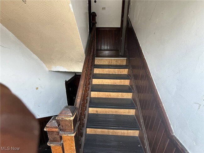 Foto del edificio - 1355 Addison Rd