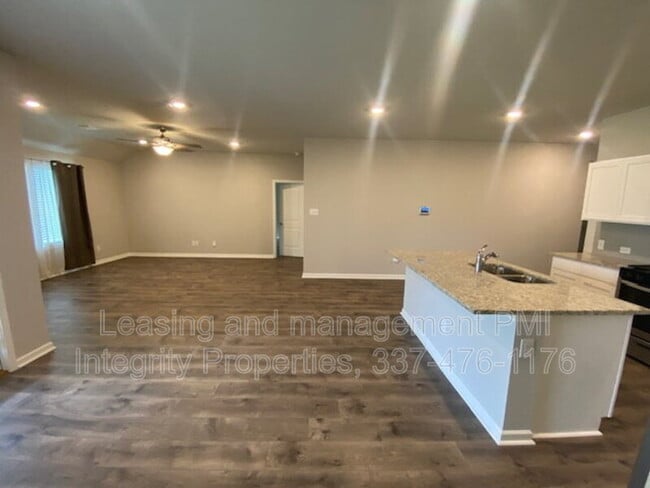 Building Photo - 218 Cane Run Ct