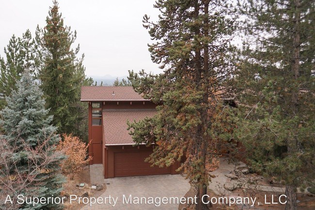 Building Photo - 4 br, 3.5 bath House - 1873 NW Rimrock Rd