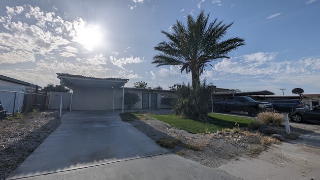 Building Photo - 43145 Kenya Dr