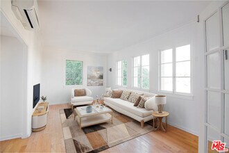 Building Photo - 1201 N Crescent Heights Blvd