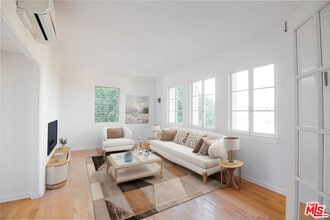 Building Photo - 1201 N Crescent Heights Blvd