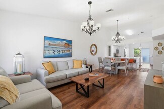 Building Photo - 4945 Cougar Ct S