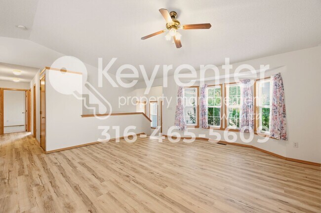 Building Photo - 10210 W Lydia Cir