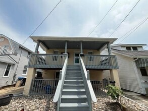 Building Photo - 105 N Richards Ave