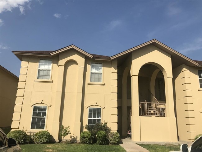 Building Photo - 9804 Cantera Ct