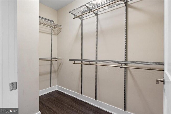 Building Photo - 145 Riverhaven Dr