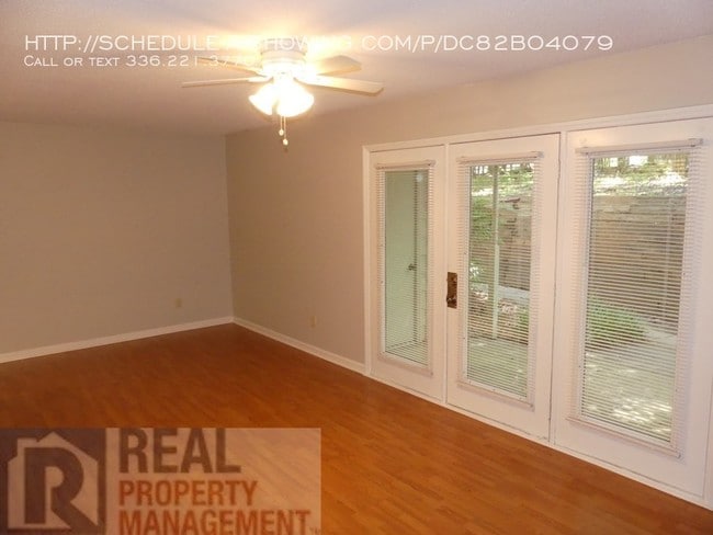 Building Photo - 5930 W Friendly Ave