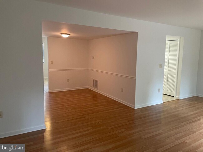Foto del edificio - 1358 Hazel Nut Ct