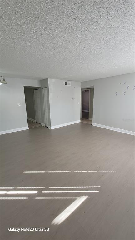 Foto del edificio - 12403 Hibiscus Oak Pl