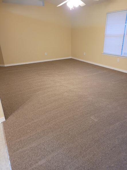 Foto del edificio - 13200 Birch Ct