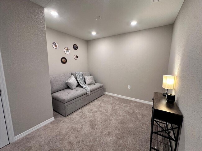 Foto del edificio - 420 Huckleberry Blossom Dr