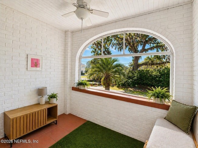 Foto del edificio - 1765 Canterbury St