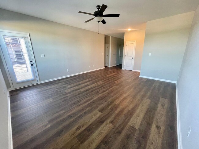 Building Photo - 111 Juniper Path