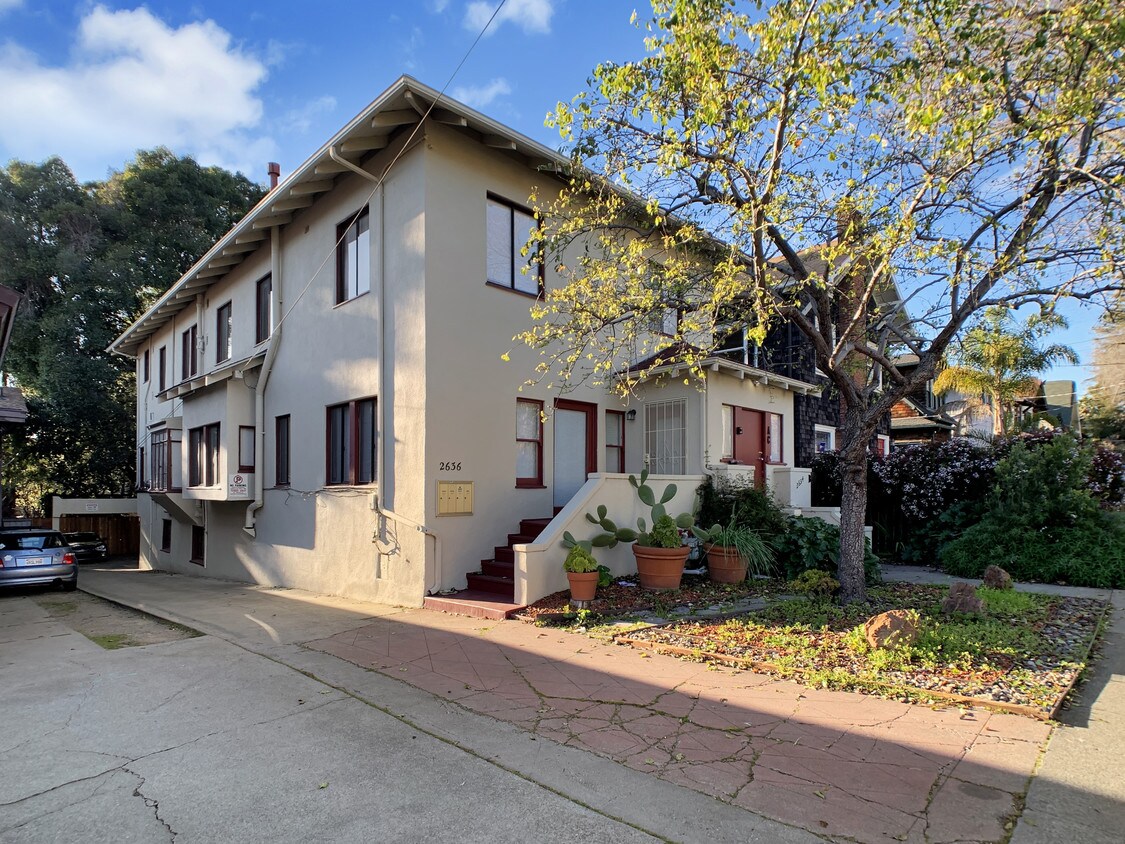 2636 College Ave, Berkeley, CA 94704 Apartments in Berkeley, CA