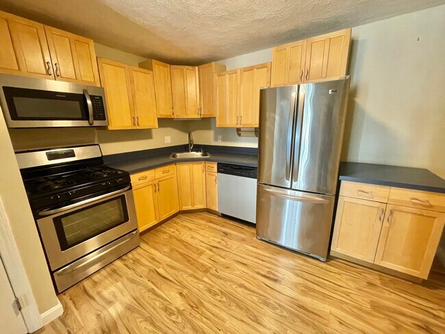 Foto del edificio - 3 Kenmar Dr