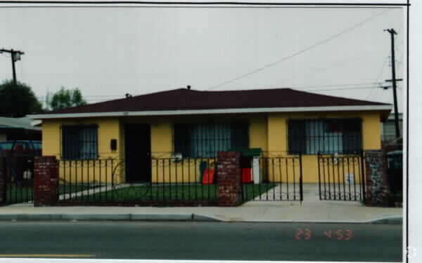 Building Photo - 157 N Juanita Ave