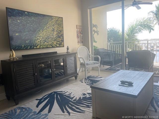 Building Photo - 975 NW Flagler Ave