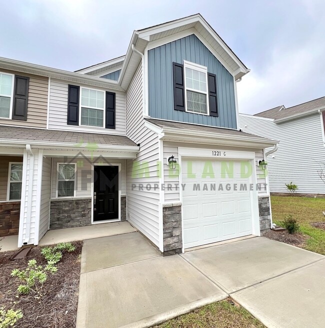 Foto del edificio - 1221C Champions Rest