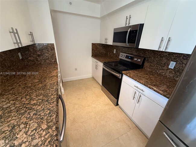 Building Photo - 15460 SW 284th St