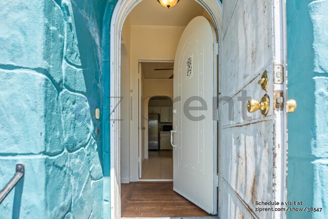 Building Photo - 2107 69th Ave